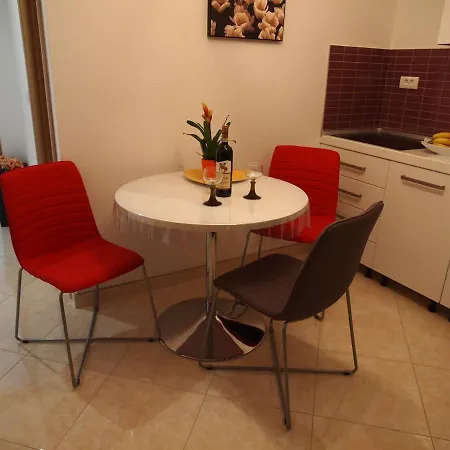 Diana Apartman Makarska